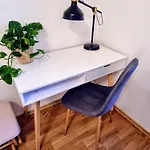 Tobias Old Town With 1 Free Offsite Parking *